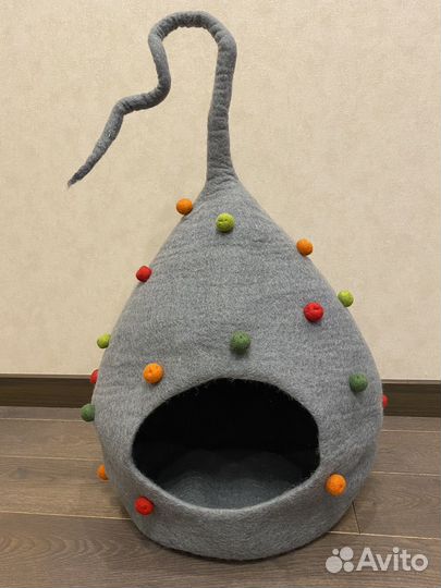 Домик-лежанка для кошки или для собаки мини-пород