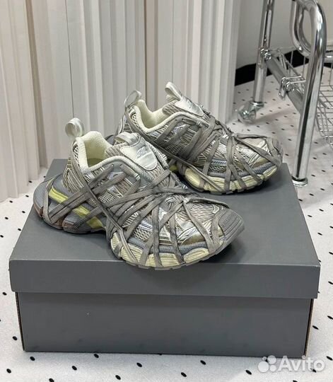 Balenciaga 3xl extreme lace