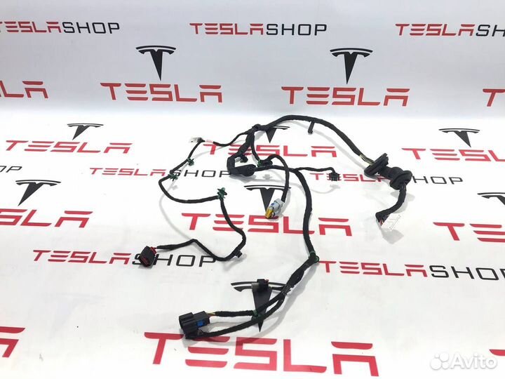 Электропроводка двери Tesla Model S 2-й рест. 2021