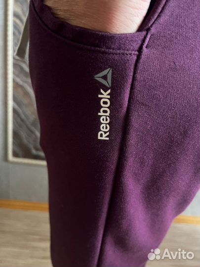 Костюм спортивный Reebok