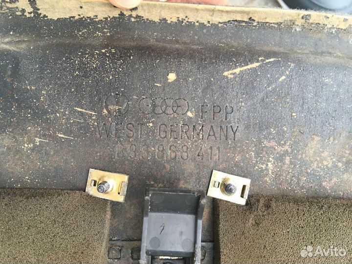 Задняя полка Ауди 80 B3 (Audi 80 B3)