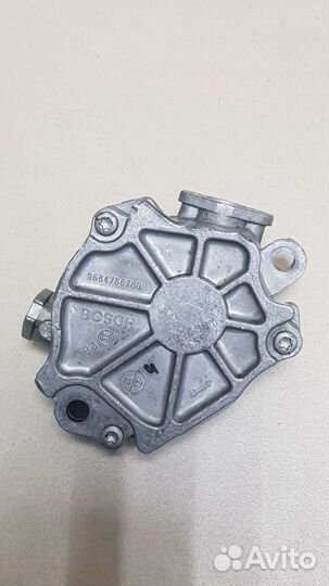 Насос вакуумный bosch 1.6 TDC Ford Peugeot