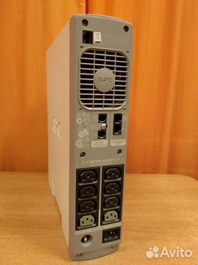 Ибп APC Back UPS RS 1000
