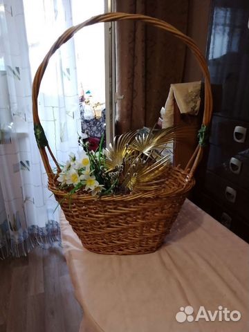 Корзина плетеная