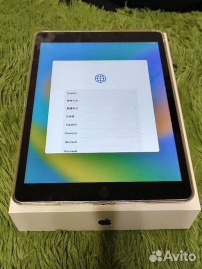 Планшет apple iPad 32gb wifi 8 поколения