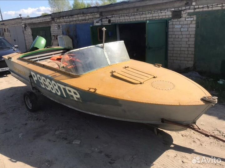 Лодка Прогресс 2м