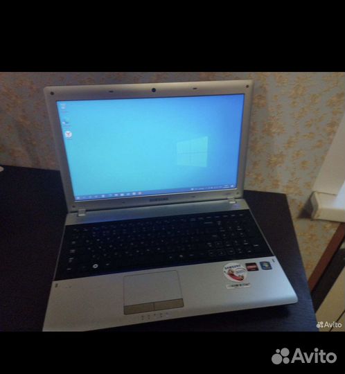 Ноутбук Samsung