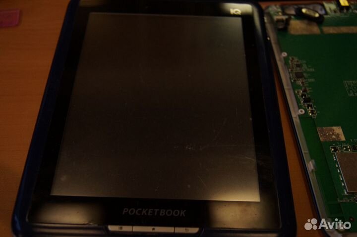 Электронная книга PocketBook IQ701, планшет