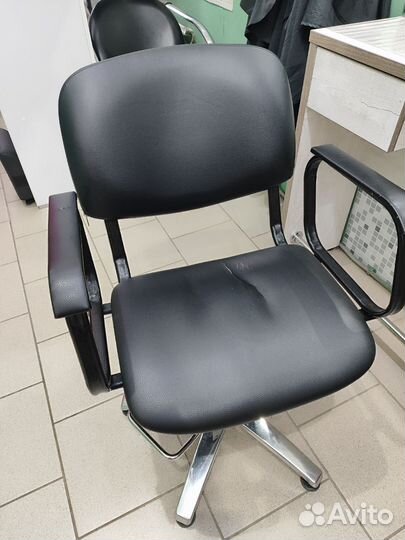 Кресло парикмахерское