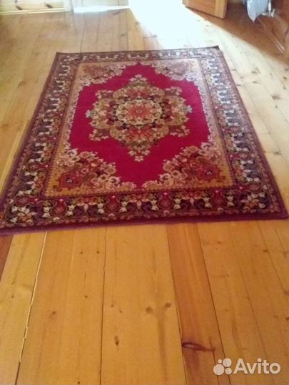 Ковер шерстяной