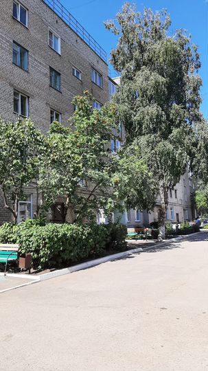 2-к. квартира, 50 м², 5/5 эт.