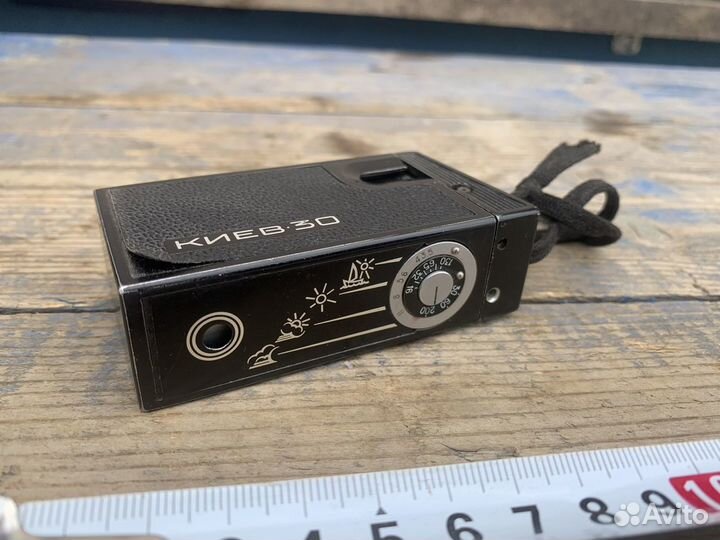 Фотоаппарат миниатюрный СССР Киев 30