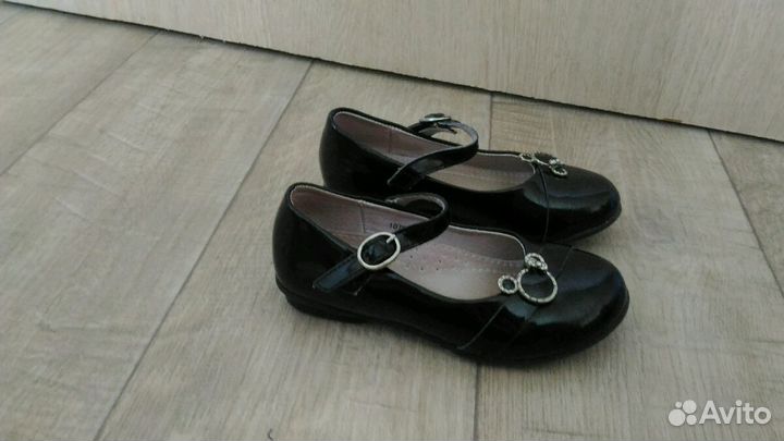 Туфли для девочек нарядные
