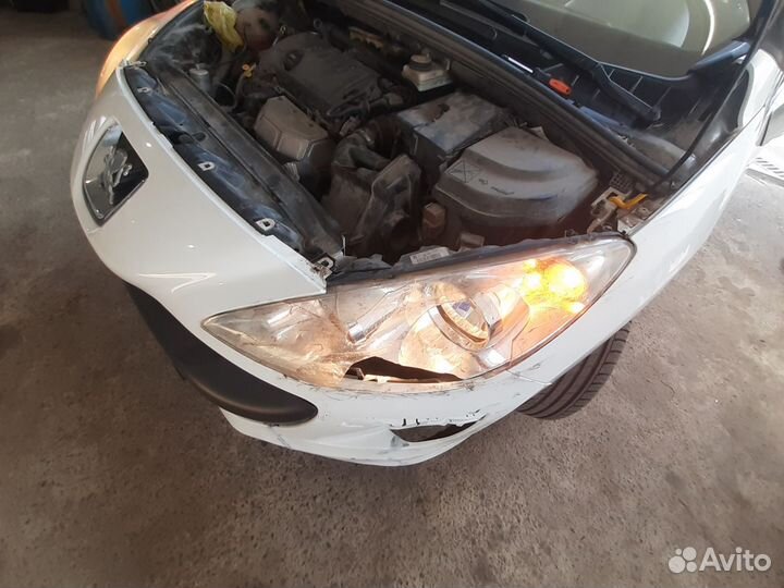 Фары на peugeot 308