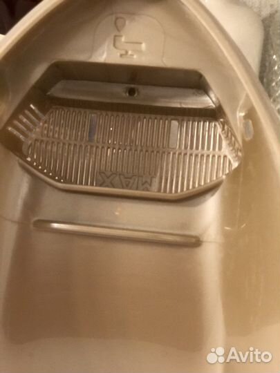 Бак парогенератора утюга Philips GS8750