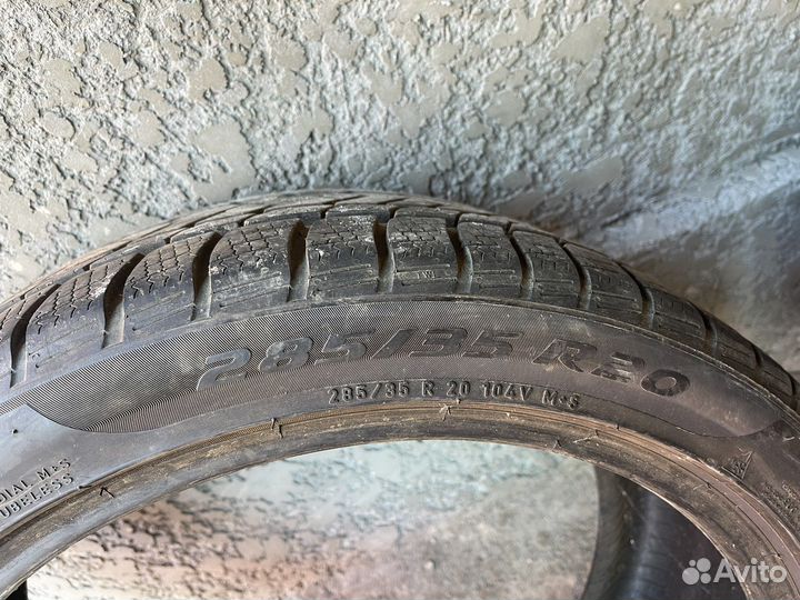 Pirelli Winter Sottozero 3 245/40 R20 и 285/35 R20
