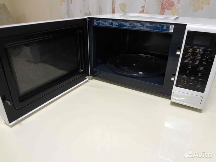 Микроволновая печь samsung 23л., с грилем