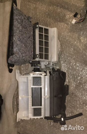 Радиатор Испаритель кондиционера, Печки в корпусе