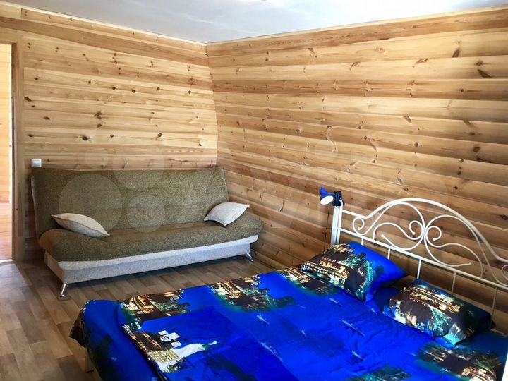 Комната 16 м² в 4-к., 2/2 эт.