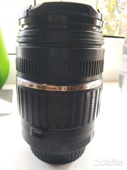 Объектив Tamron 18 200
