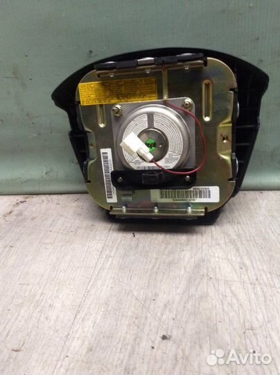 Подушка безопасности в руль Kia Carens FJ 2.0 crdi