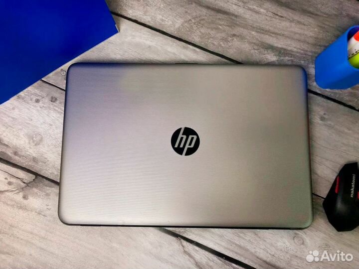 HP Intel Core/Radeon 2 GB/8 озу/SSD/17.3