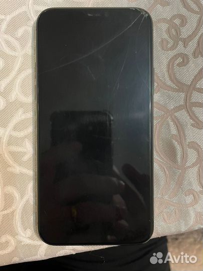 iPhone 11 Pro, 64 ГБ