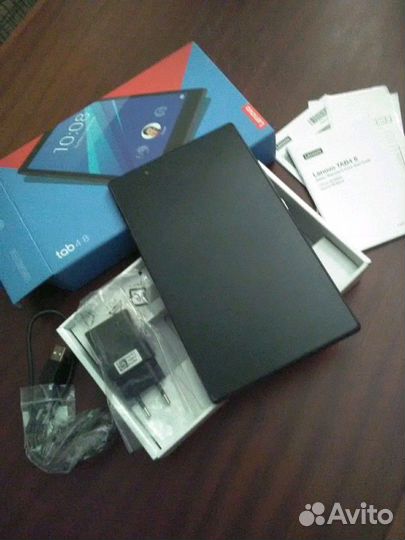 Планшет Lenovo 8