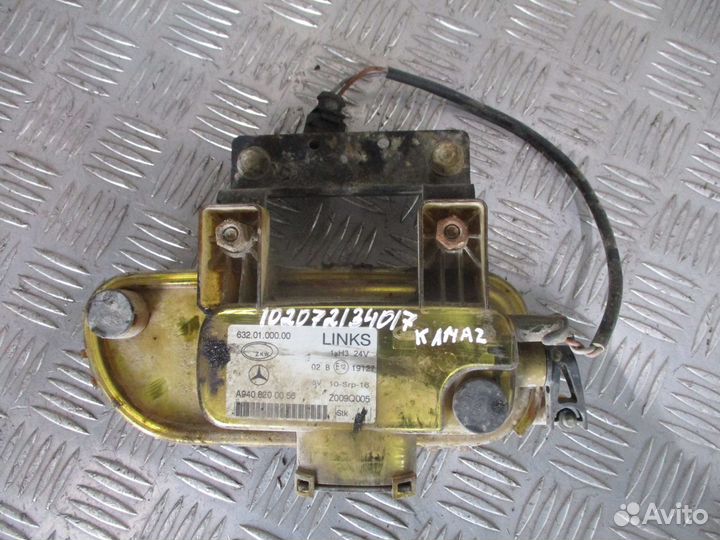 Фара противотуманная левая Mercedes-Benz A94082000