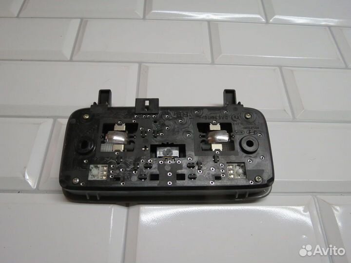 Плафон салонный Kia Rio 3 FB