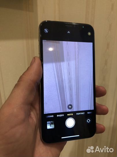 iPhone Xs, 64 ГБ