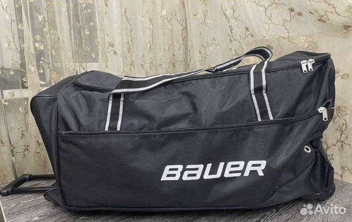 Хоккейный баул на колесах вратарский42 дюйма Bauer