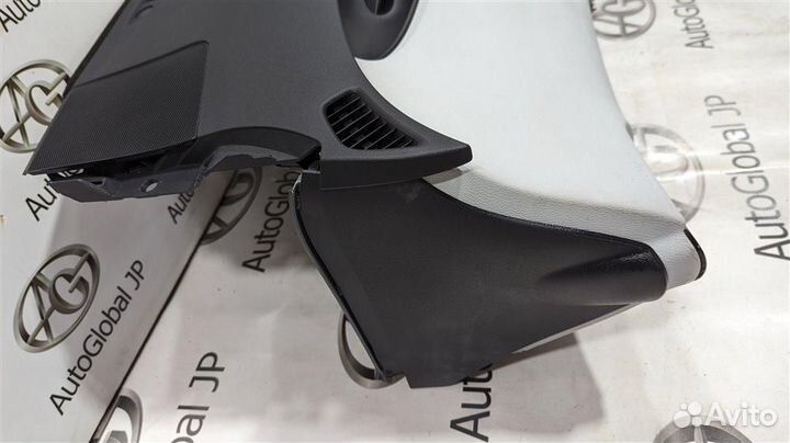 Торпедо Toyota Prius