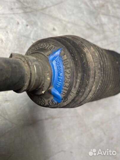 Тяга рулевая левая Volkswagen Bora 1997-2005