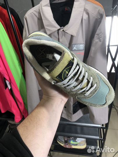 Кроссовки new balance stone island