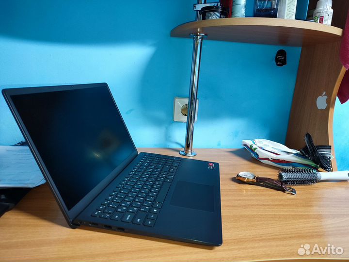 Ноутбук dell ryzen 5 AMD
