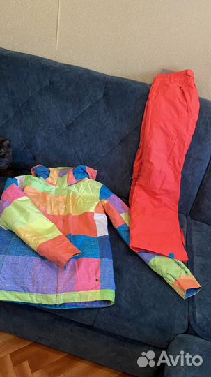 Костюм женский