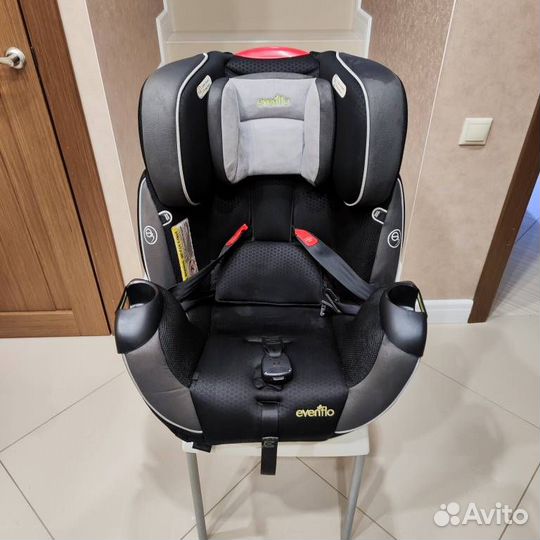 Детское автокресло с изофикс evenflo