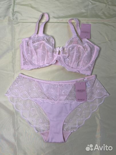 Комплект нижнего белья Латвия чашка сdefg