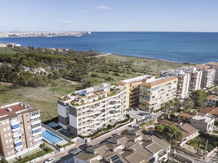 3-к. квартира, 95 м² (Испания)