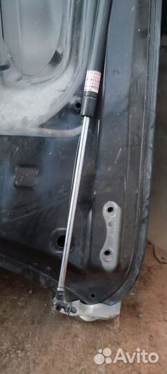 Капот toyota land cruiser 200