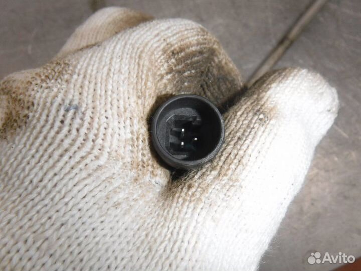 Трубка кондиционера Chevrolet Нива 2123 2011