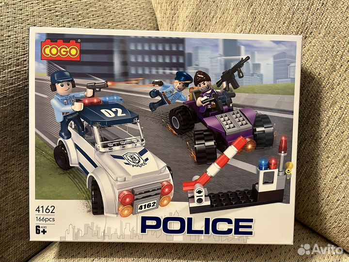 Аналог лего. Блочный детский конструктор