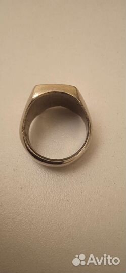 Перстень-печатка мужской
