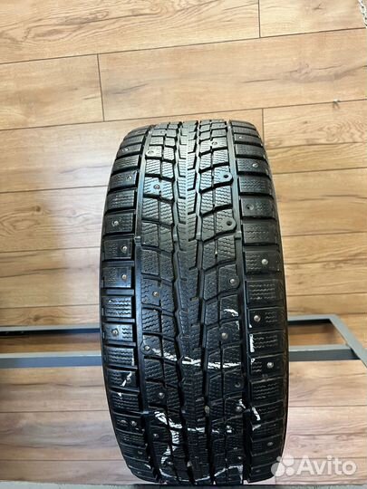 Dunlop SP Winter Ice 01 225/50 R17