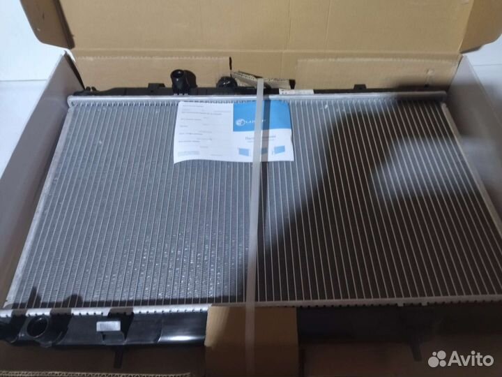 Luzar LRC 14FC радиатор охл. Almera Classic