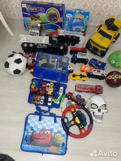 Игрушки для мальчика пакетом