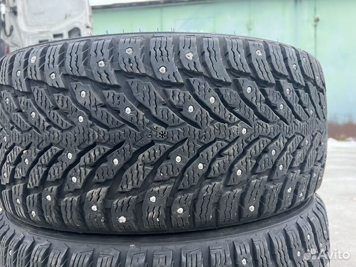Nokian Tyres Hakkapeliitta 9 235/45 R18 98T