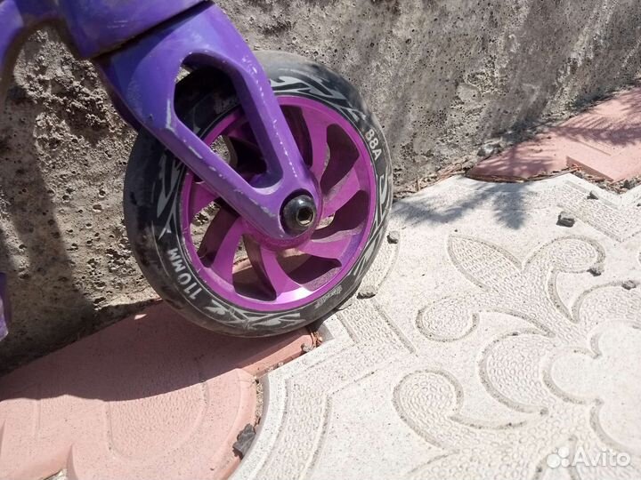 Трюкавой самокат