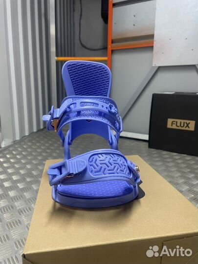 Крепления для сноуборда Union Juliet